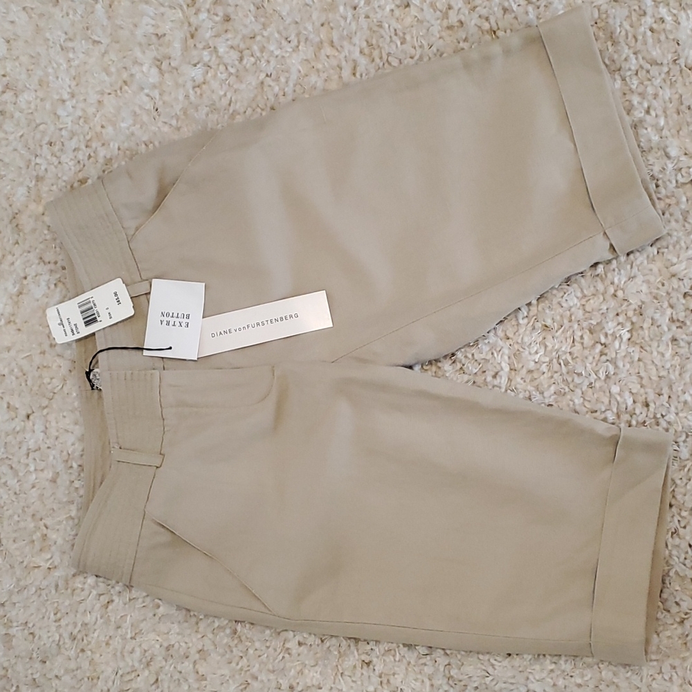 NWT Diane von Furstenberg Linen Shorts Size 0